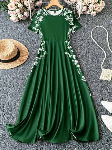 Ladies' Summer Round Neck Short Sleeve Elegant Long Dress With Botanical Print