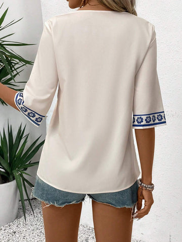 Lady Women's V-Neck Casual Half Sleeve Regular Fit Holiday Shirt