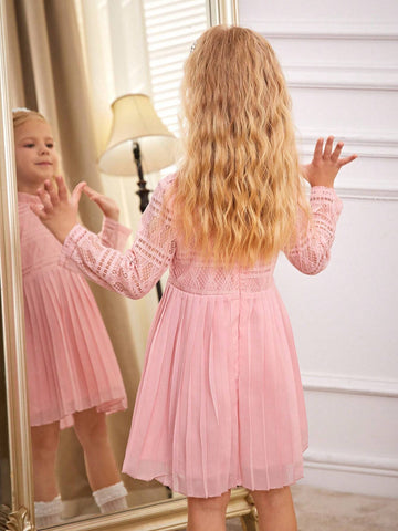 Little Girls' Commuter And Casual Half Sleeve Apricot Lace Mesh Splice Hem Dress With Pleated Chiffon Bottom