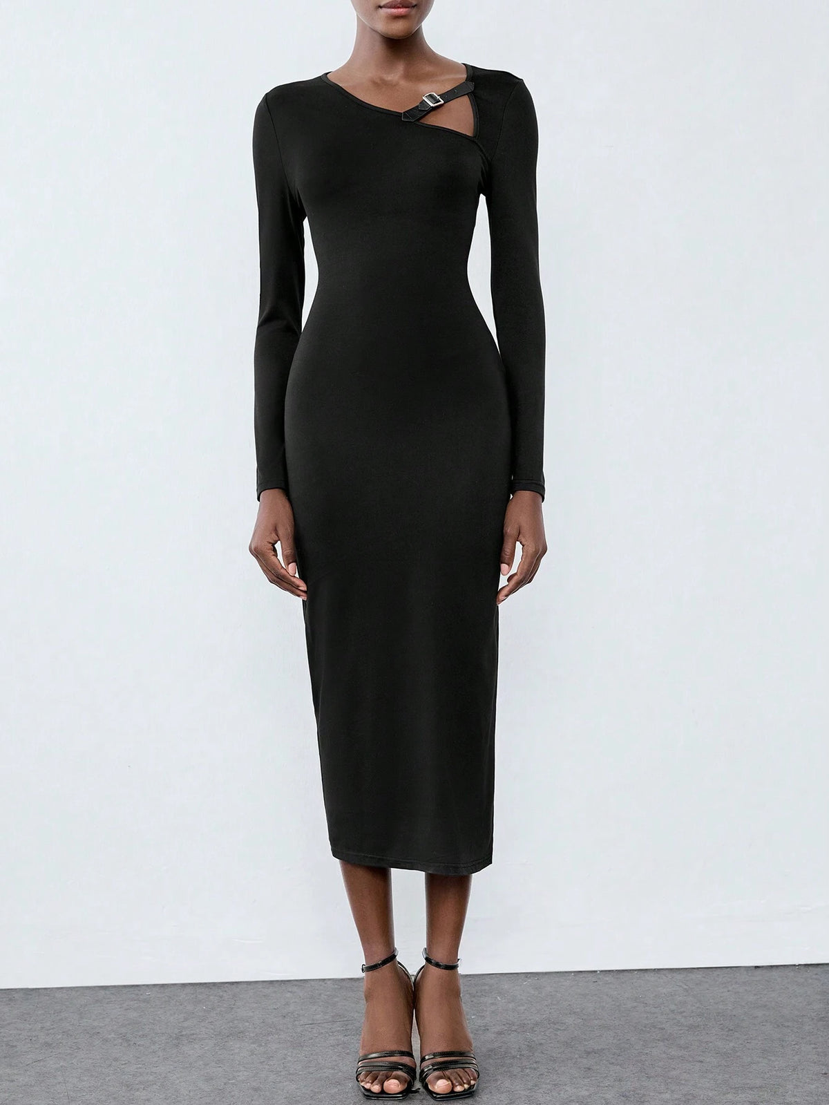 Black Knitted Elastic, Cutout Neckline, Belt Buckle Decor Women's Dress