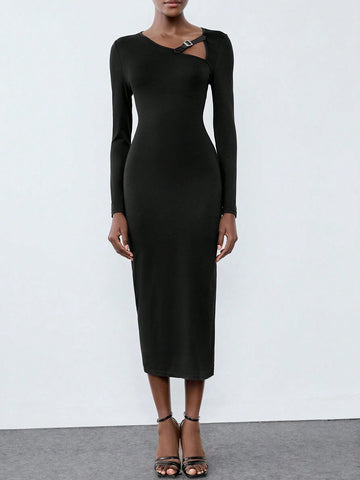 Black Knitted Elastic, Cutout Neckline, Belt Buckle Decor Women's Dress