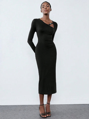 Black Knitted Elastic, Cutout Neckline, Belt Buckle Decor Women's Dress