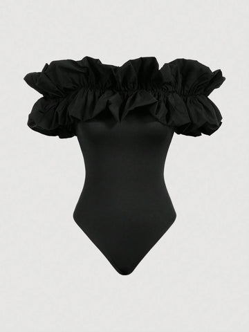Fashionable And Versatile Black Strapless Bodysuit With Ruffled Neckline, Slim-Fit, Flattering For Women