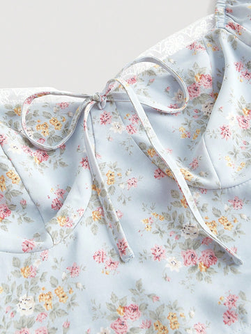 Floral Print Knot Front Flare Sleeve Crop Blouse