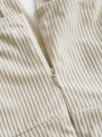 MOD Solid Button Front Plicated Detail Belted Shorts