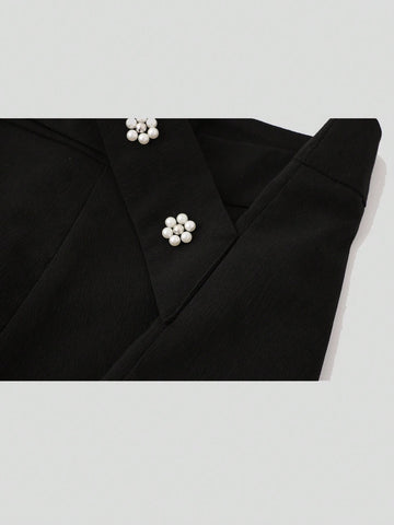 MOD Spring And Summer Casual Shorts Decorated With Small Beaded Flowers