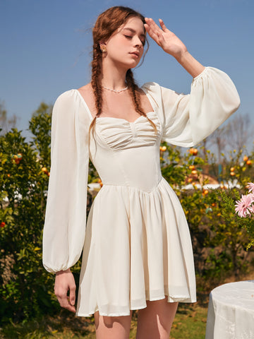 MOD Sweetheart Neck Lantern Sleeve Ruched Bust Dress