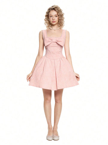 The Big Bow On The Front Is Decorated In Pink And Elegant,New Years Outfit,Valentine's Day