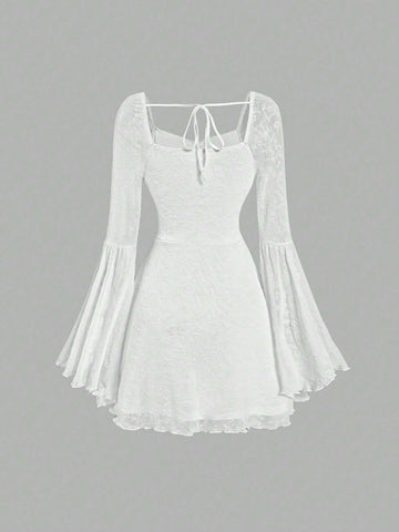 Women's Solid Color Lace Bell Sleeve Ruched Elegant A-Line Dress, Spring/Summer