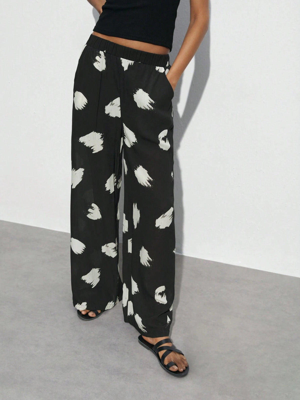 Maija Elastic Waist Loose Wide-Legged Long Pants