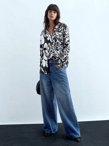 Maija Women Contrast Color Print Button-Up Long Sleeve Blouse