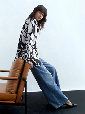 Maija Women Contrast Color Print Button-Up Long Sleeve Blouse