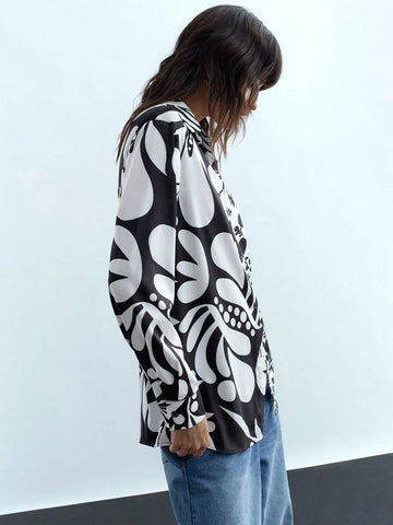Maija Women Contrast Color Print Button-Up Long Sleeve Blouse
