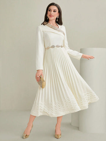 Modely Asymmetrical Neck Embroidered Pleated Long Sleeve Dress Without Belt