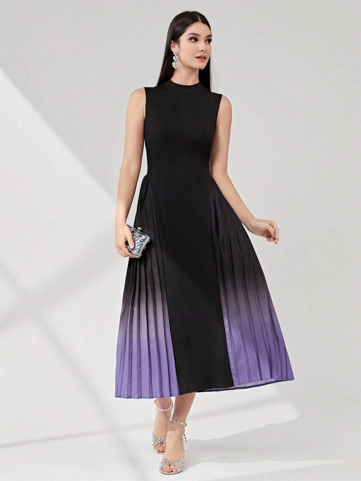 Gradient Pleated Splice Sleeveless Dress