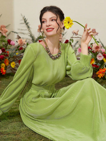 Ladies' Pleated Round Neck Dress