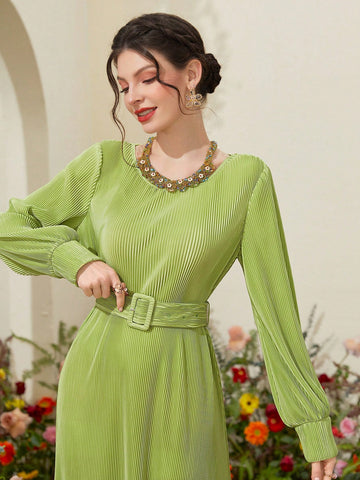 Ladies' Pleated Round Neck Dress