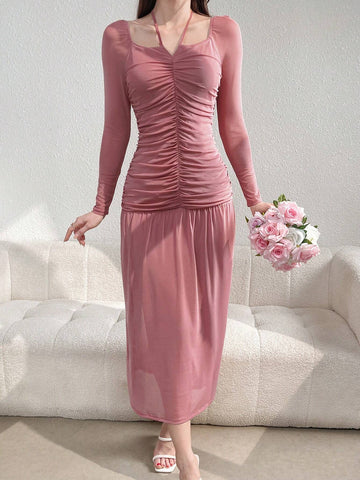 Ladies' Solid Color Simple Daily Wear Bodycon Dress With Pleated Design