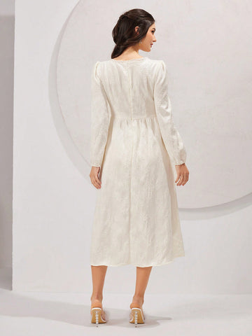 Ladies' Solid Color Textured Lace Hem Dress