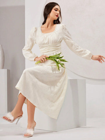 Ladies' Solid Color Textured Lace Hem Dress