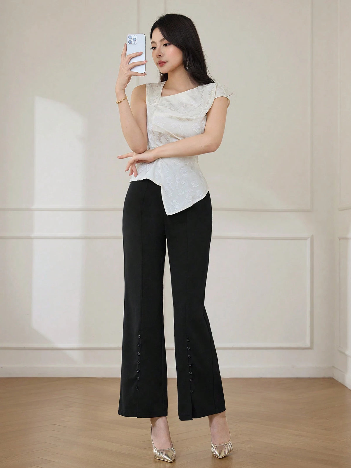 Modely Pleated Asymmetrical Design Jacquard Shirt