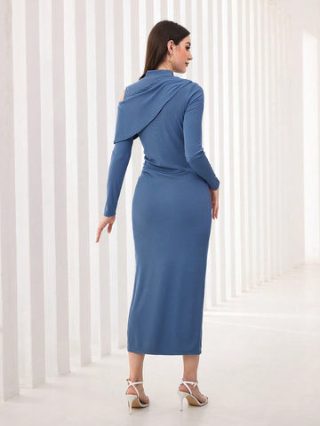 Modely Slim Fit High Collar Hollow Out Shoulder Design Dress