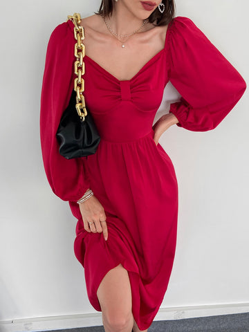 Modely Sweetheart Neck Lantern Sleeve Satin Dress