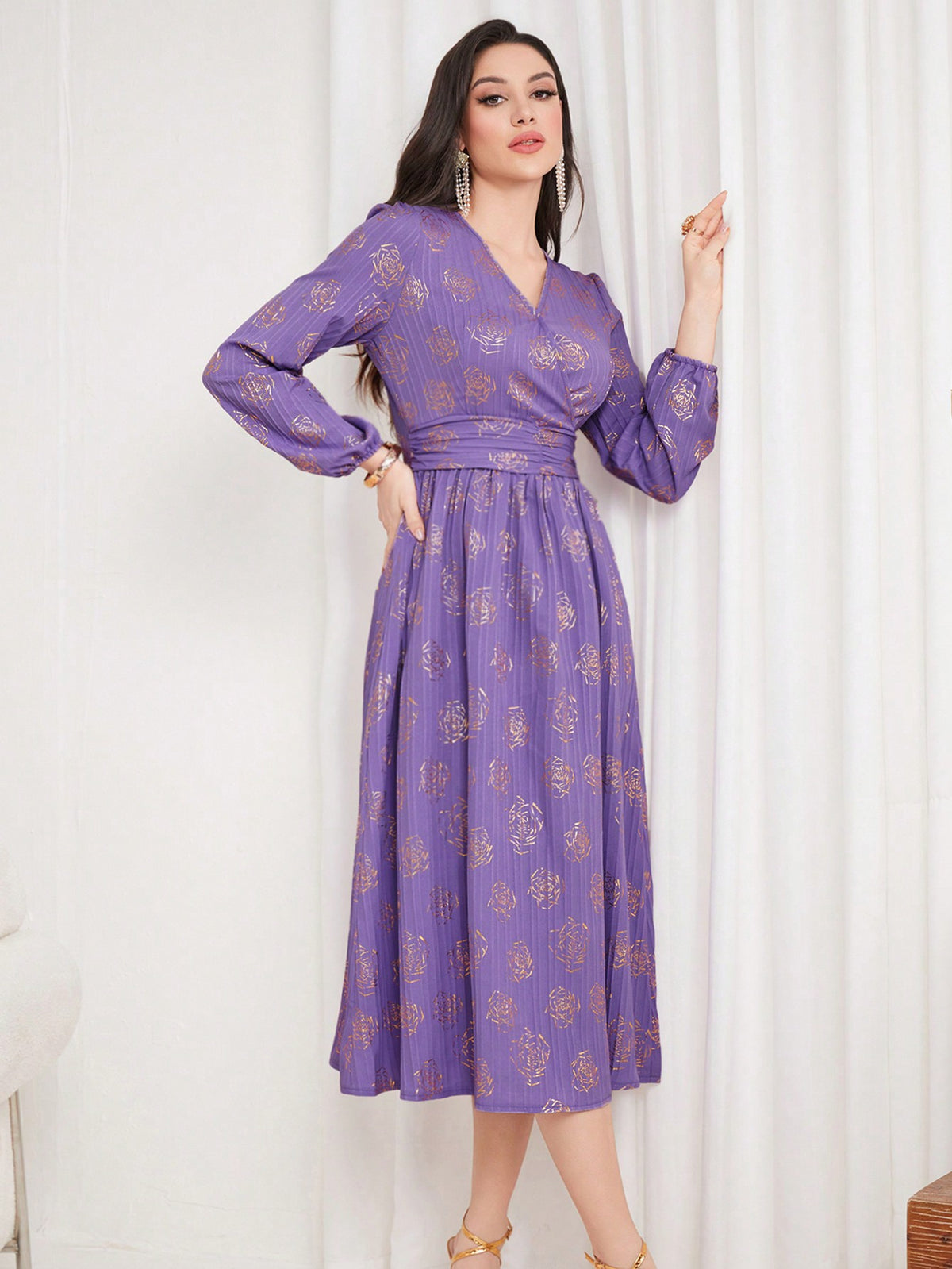 Women'S Lantern Sleeve Dress With Gold-Printed Floral Pattern