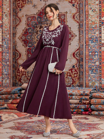 Women'S Long Sleeve Dress With Plant Embroidery