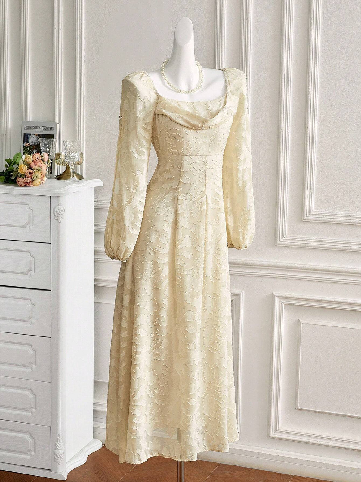 Women Spring/Summer Elegant Long Flower Pattern Lantern Sleeve Dress