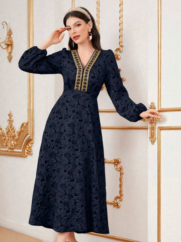 Women's Embroidered Elegant V-Neck Dress