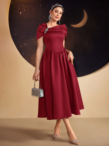 Women's Fashionable Elegant Solid Color Short Sleeve Dress
