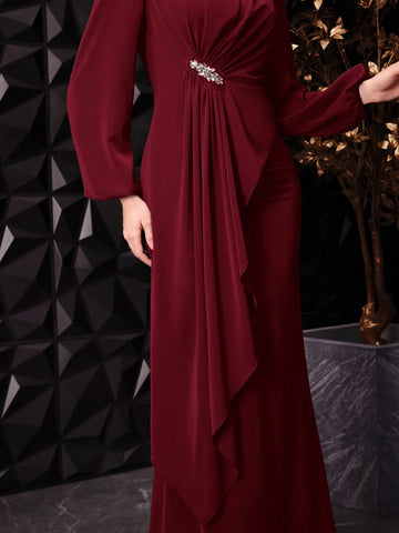 Women's Fashionable Lantern Sleeve Pleated Party Dress