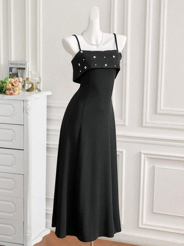Women's Fashionable Pearl Decorated Strappy Dress