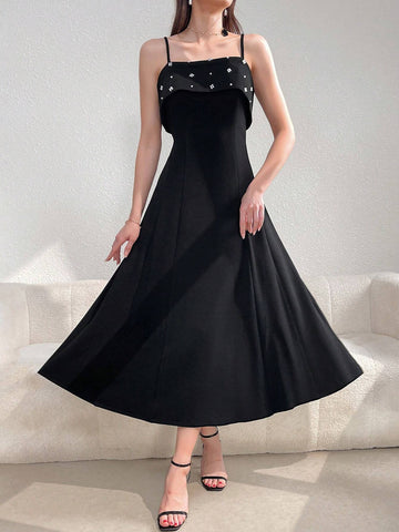 Women's Fashionable Pearl Decorated Strappy Dress