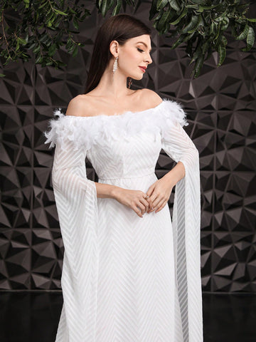 Women's Feather Patchwork Off Shoulder Dress With Long Sleeves