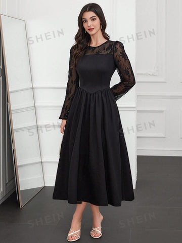Women's Lace Splicing Pleated Dress