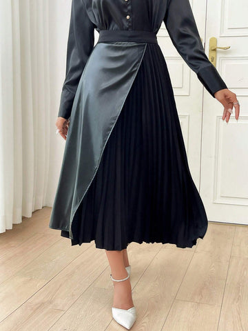 Modely Women's Patchwork PU Leather Pleated Skirt