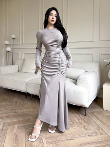 Women's Round Neck Long Sleeve Fitted Pleated Delicate Chic Sweet Purity Dress