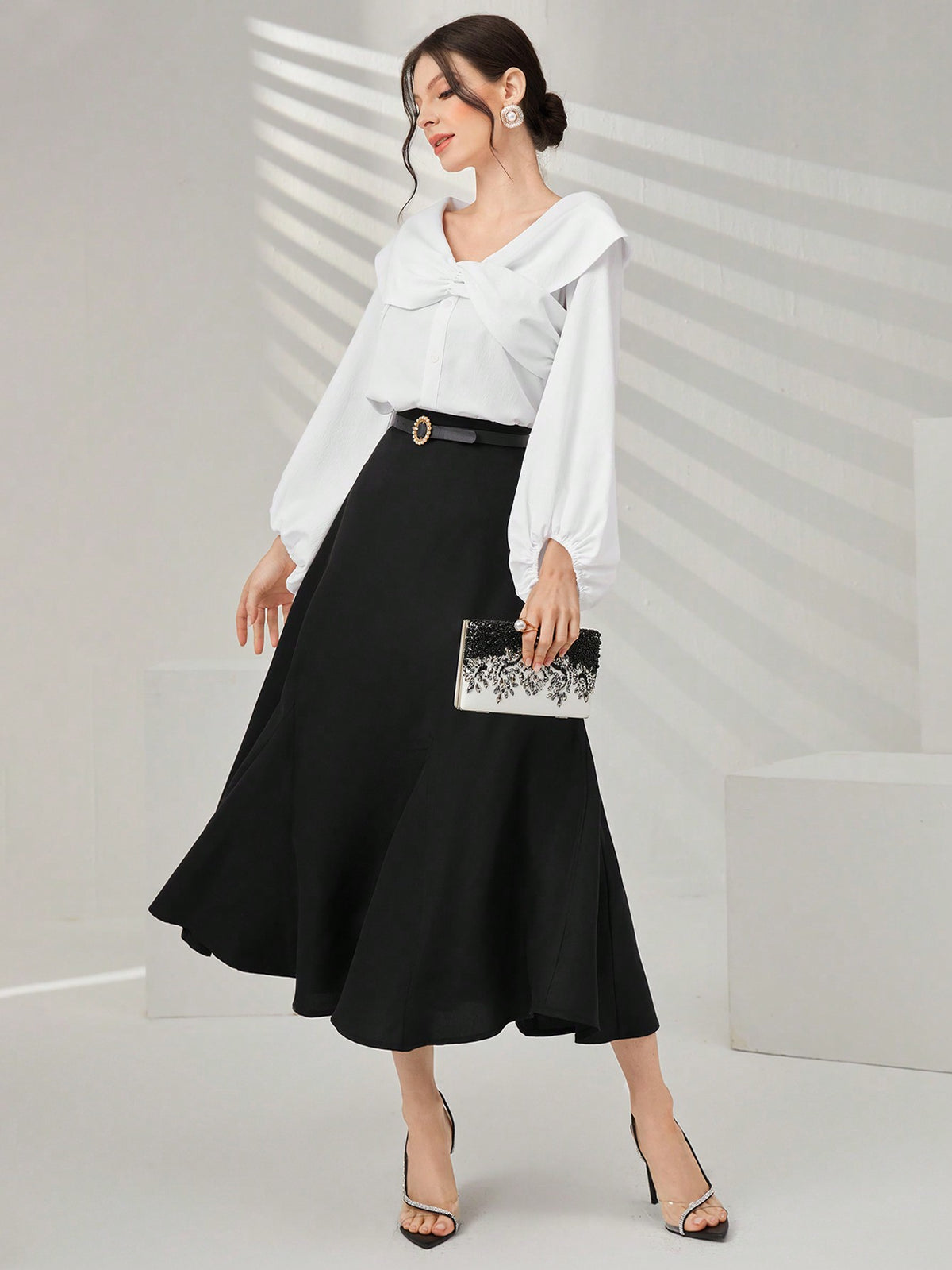 Modely Women's Solid Color Elegant Skirt