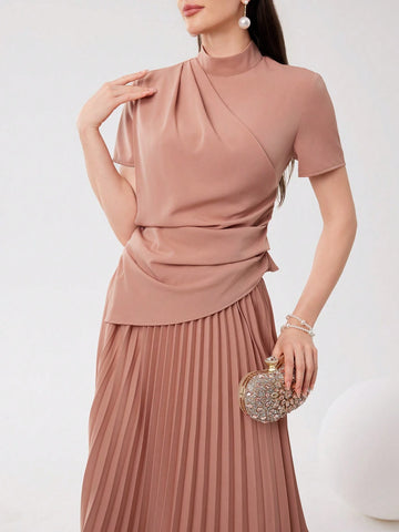 Women's Solid Color High Neck Pleated Short Sleeve T-Shirt And Pleated Skirt Set