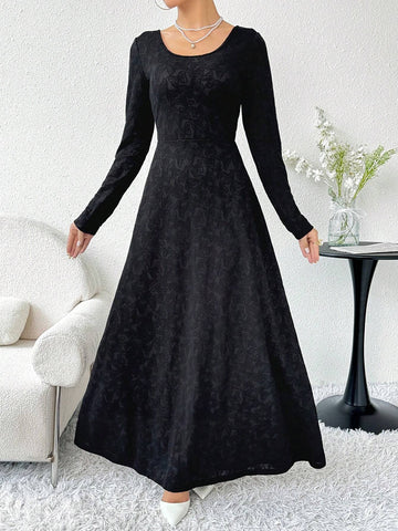 Women's Solid Color Minimalist Everyday Cross-Back Strap Long Sleeve Dress