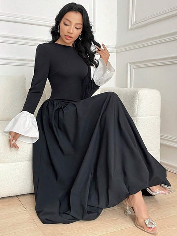 Women's Solid Color Patchwork Long Sleeve Round Neck Simple Pleated Casual Dress