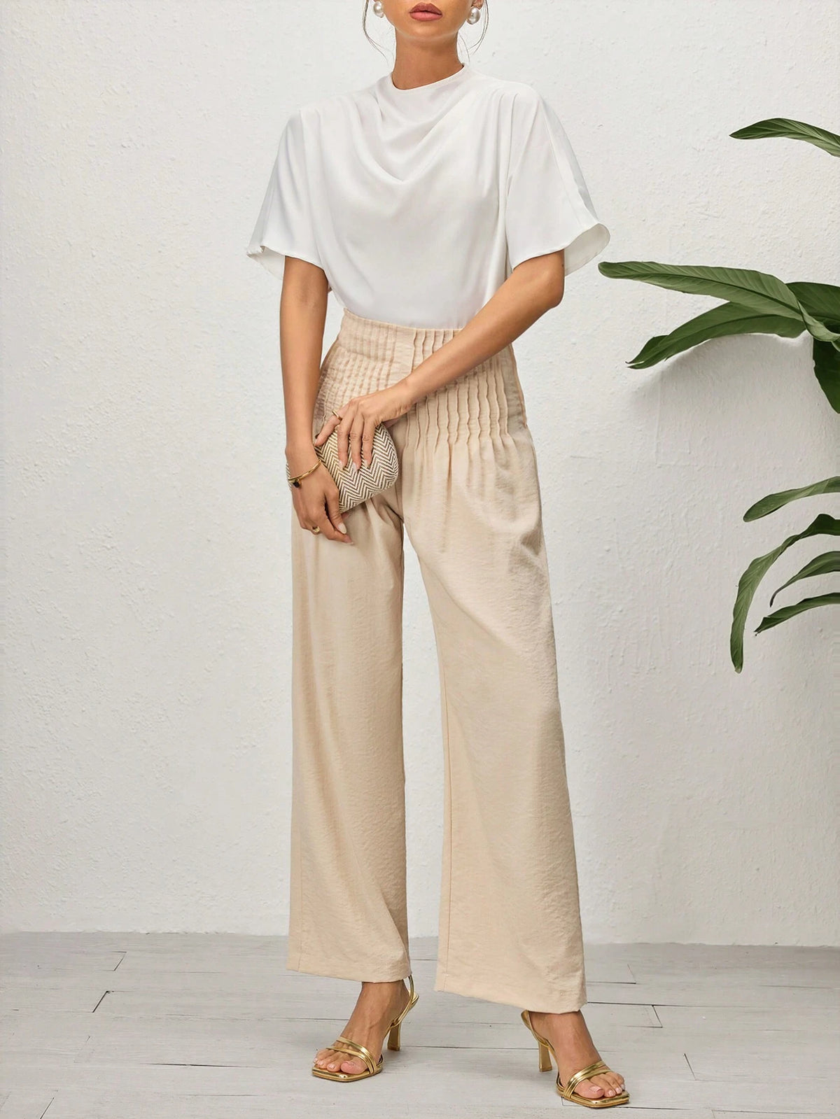 Modely Women's Solid Color Pleated Elastic Waist Casual Straight-Leg Pants