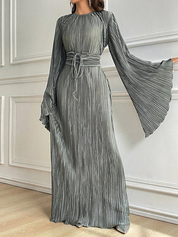 Women's Solid Color Round Neck Belted Elegant Long Sleeve Dress