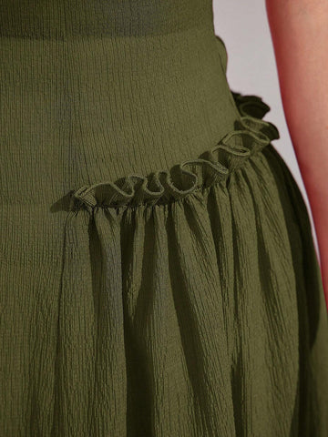 Women's Solid Color Round Neck Ruffle Hem Pleated Dress