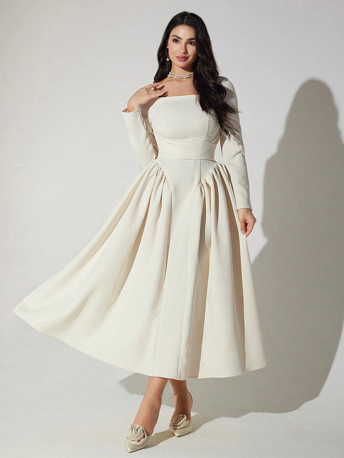 Women's Solid Color Square Neck Long Sleeve Pleated Long Elegant Dress, Spring And Autumn