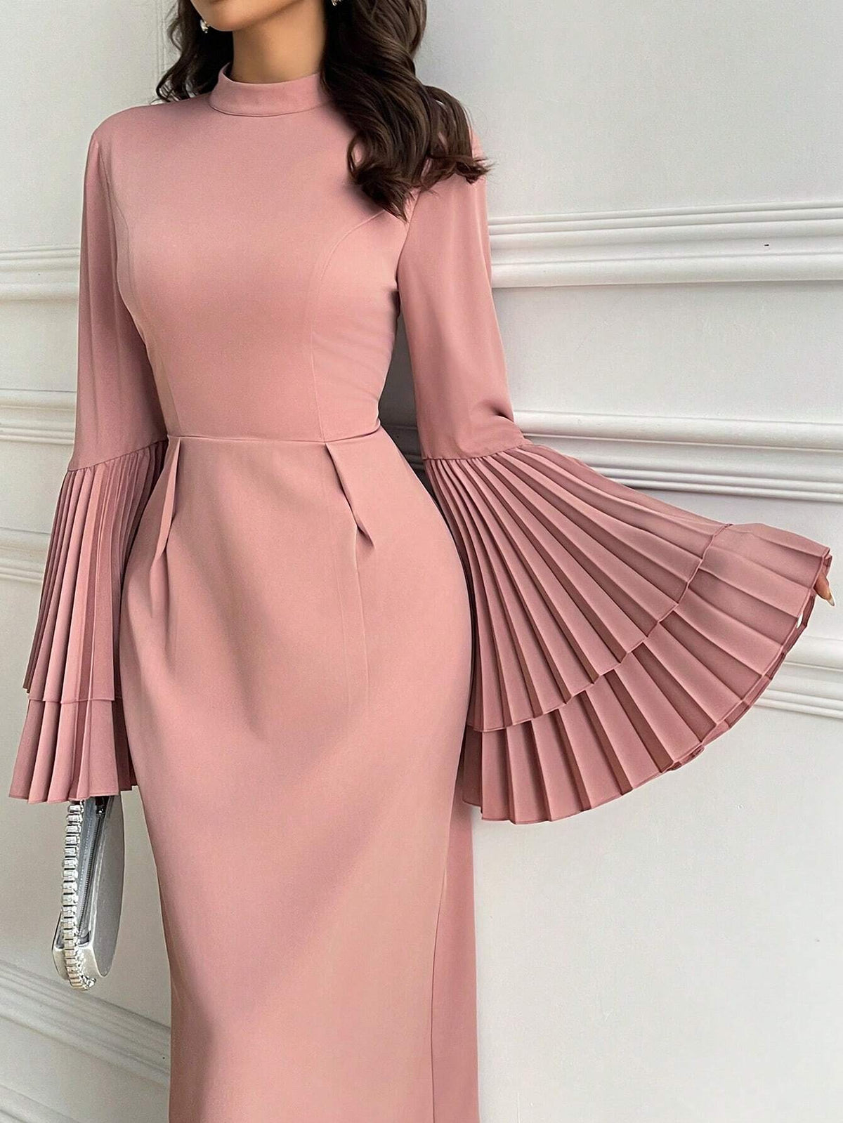 Women's Solid Color Stand Collar Pleated Elegant Long Sleeve Dress