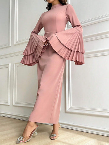 Women's Solid Color Stand Collar Pleated Elegant Long Sleeve Dress