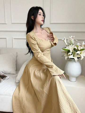 Women's Solid Color Sweetheart Neck Elegant Long Sleeve Dress